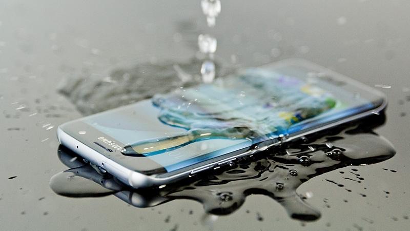 Nanotech for waterproofing